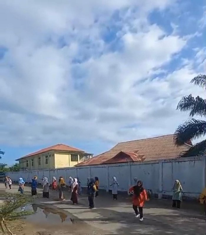 Tingkatkan Kebugaran Tubuh, Staf RSUD Teungku Peukan Abdya Senam Jantung Sehat Setiap Jumat Pagi