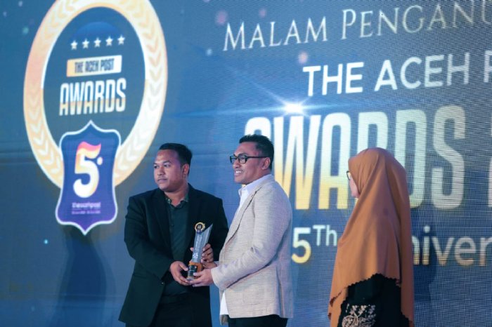 Terima Penghargaan The Aceh Post Awards, Safaruddin: Mereka yang Nyinyirin Saya, Terimakasih Ya!