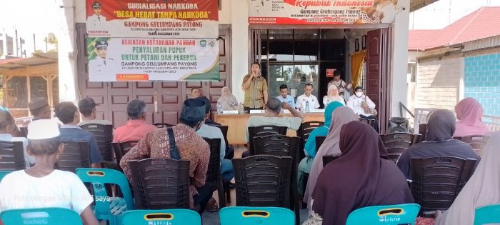 Camat Blangpidie Harap Pembagian Pupuk untuk Petani Bisa Tingkatkan Hasil Panen